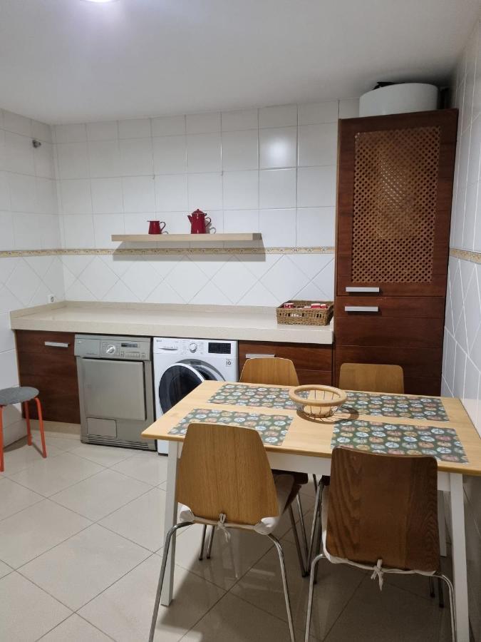 San Bernardo Family Apartment Seville Exterior photo