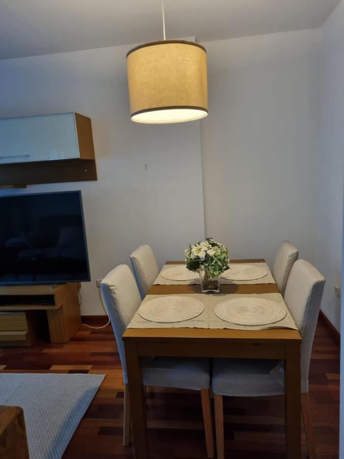 San Bernardo Family Apartment Seville Exterior photo