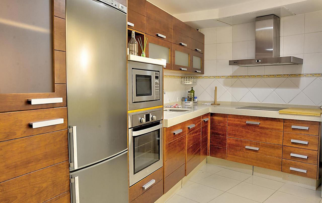 San Bernardo Family Apartment Seville Exterior photo