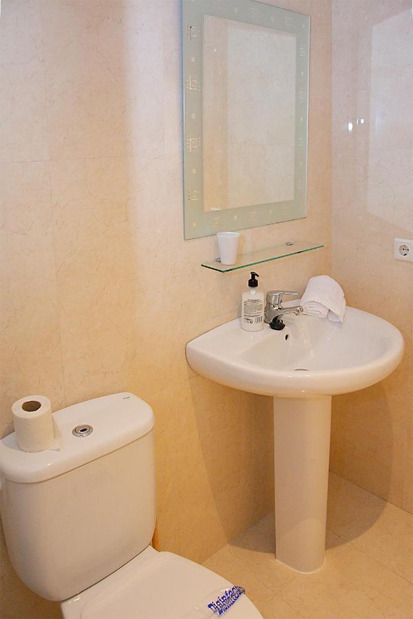 San Bernardo Family Apartment Seville Exterior photo
