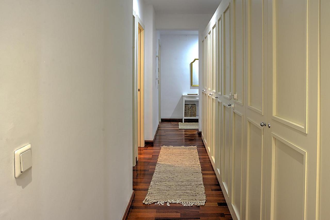 San Bernardo Family Apartment Seville Exterior photo