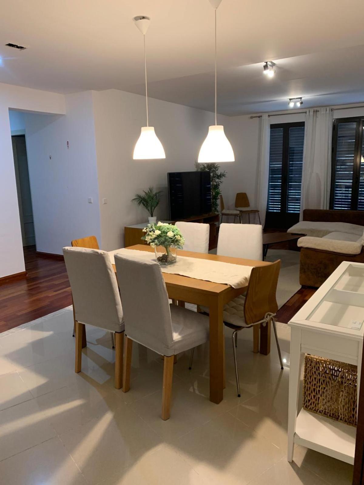 San Bernardo Family Apartment Seville Exterior photo